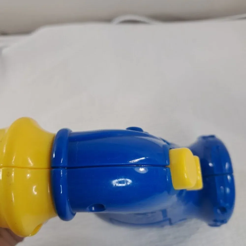 Pinkfong Baby Shark Lights N' Sounds‎ Saxophone blue toy instrument kids toddler